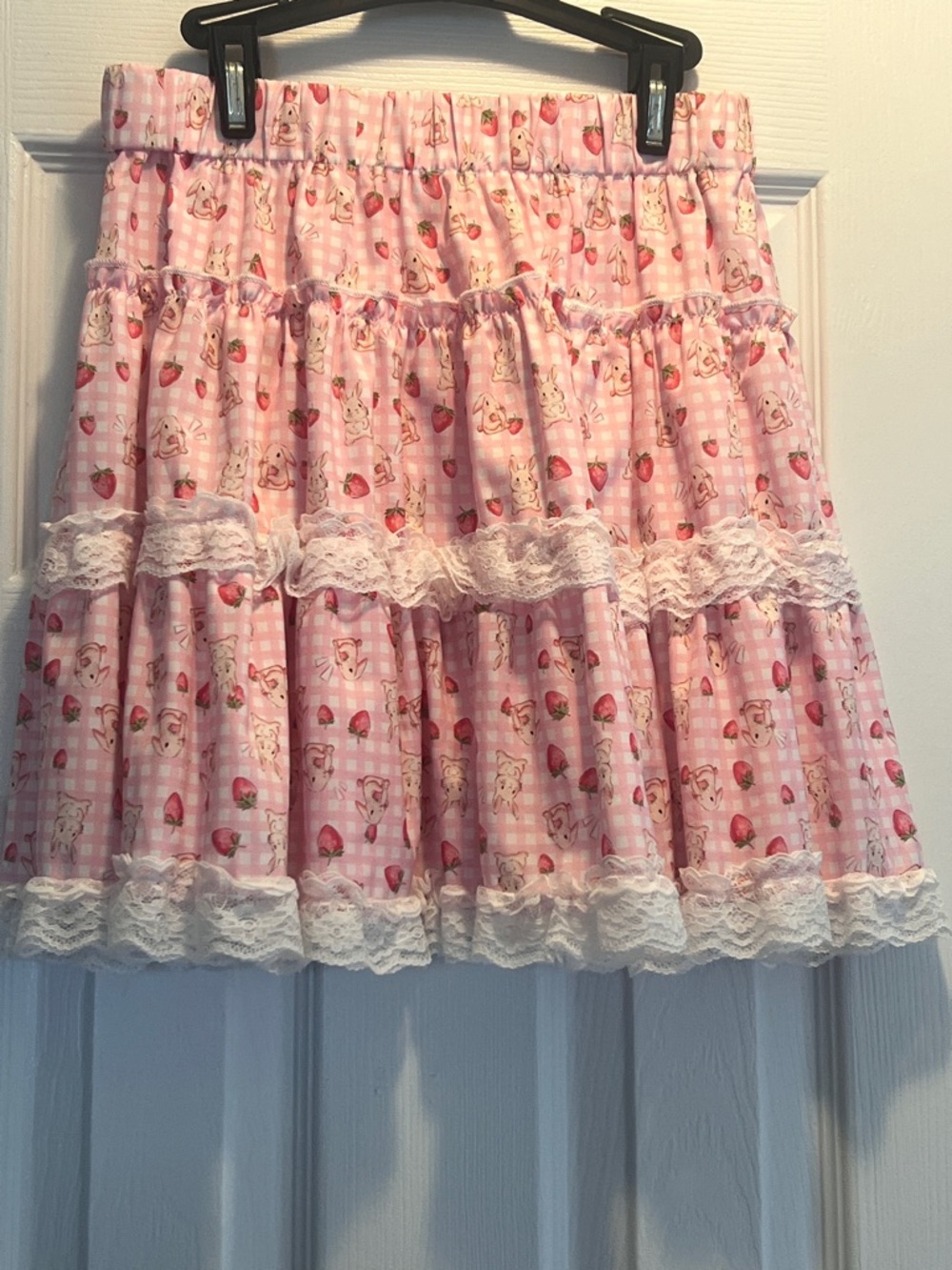 ROMWE Pink Tiered Strawberry & Bunny Lace Mini Skirt